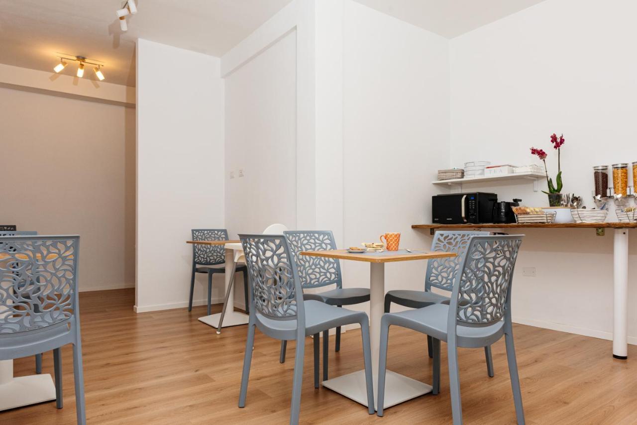 Hotel La Casa Di Ambra à Porto Torres Extérieur photo