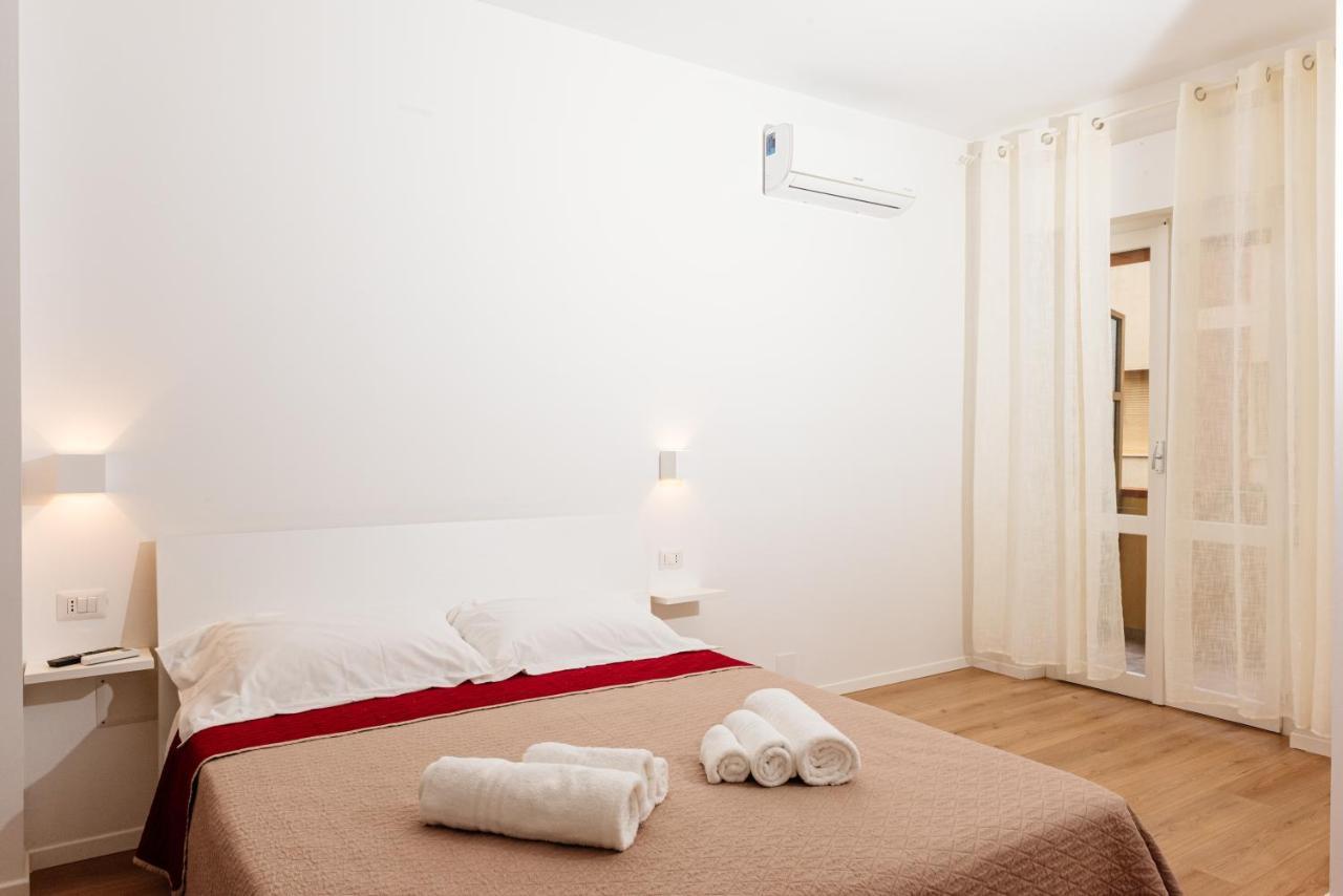 Hotel La Casa Di Ambra à Porto Torres Extérieur photo